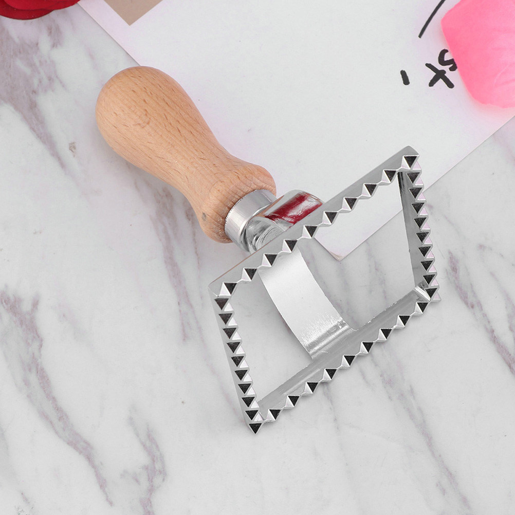 مجموعة من 4 قطع قوالب بسكويت م - مراجعة Cookie Cutter Set وسعره